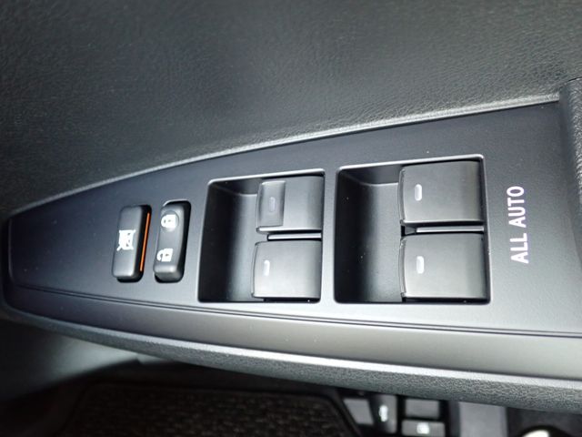 TOYOTA COROLLA AXIO 2018 Image 31