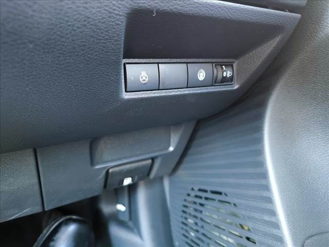 NISSAN NOTE 4WD 2023 Image 31