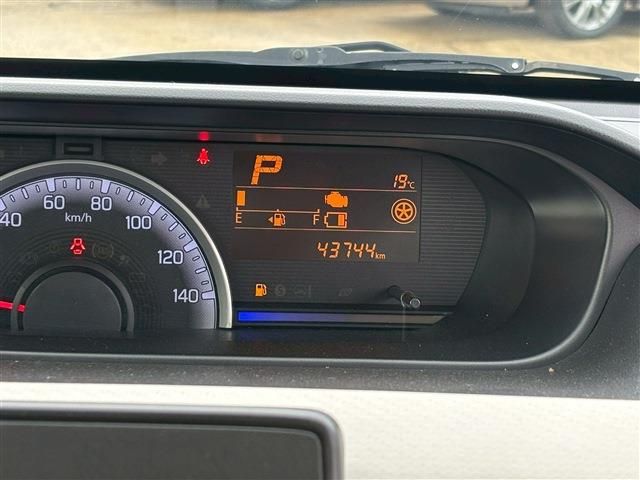 SUZUKI WAGON R 2018 Image 31