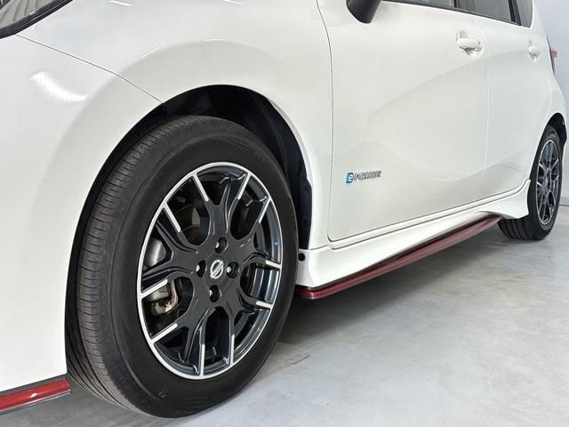 NISSAN NOTE 2017 Image 31