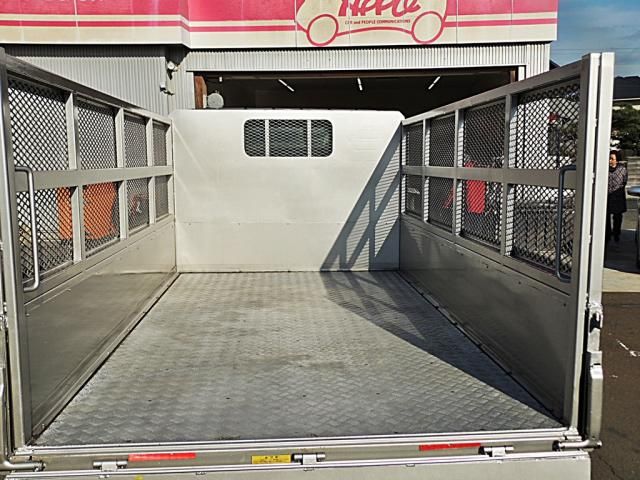 MITSUBISHI  2018 Image 31