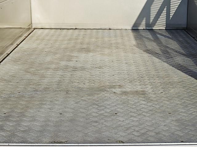 MITSUBISHI  2018 Image 31