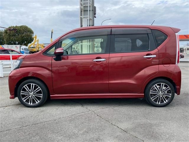 DAIHATSU MOVE CUSTOM 2015 Image 31