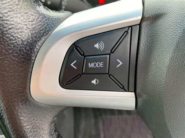 DAIHATSU MOVE CUSTOM 2015 Image 31