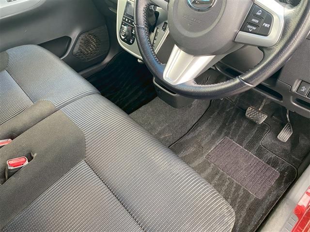 DAIHATSU MOVE CUSTOM 2015 Image 31