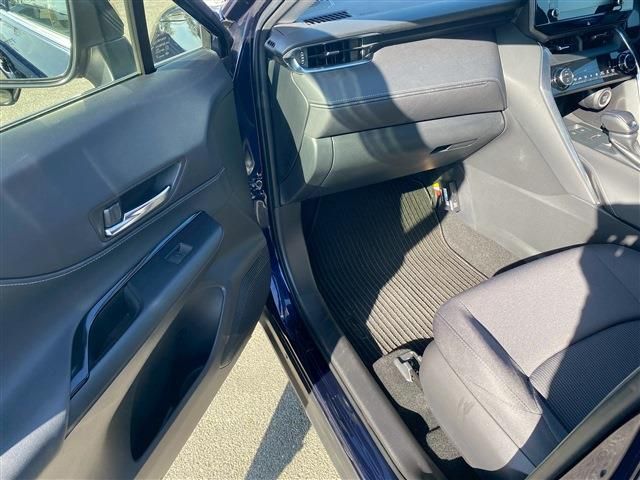 TOYOTA HARRIER 2WD 2022 Image 31