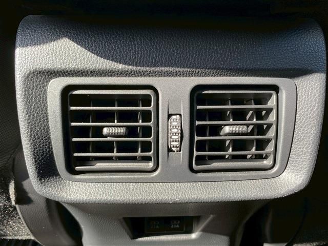 TOYOTA HARRIER 2WD 2022 Image 31