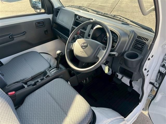 NISSAN CLIPPER TRUCK 4WD 2025 Image 31