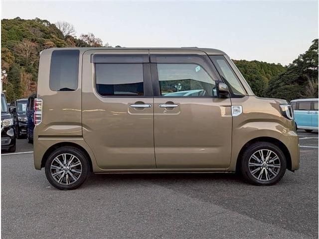 TOYOTA PIXIS MEGA 2019 Image 31