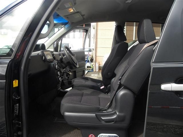 TOYOTA SPADE 2014 Image 31