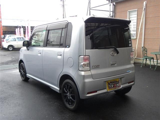 TOYOTA PIXIS SPACE CUSTOM 2011 Image 31