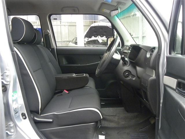 TOYOTA PIXIS SPACE CUSTOM 2011 Image 31