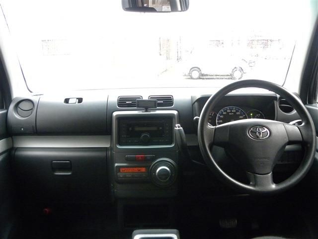 TOYOTA PIXIS SPACE CUSTOM 2011 Image 31