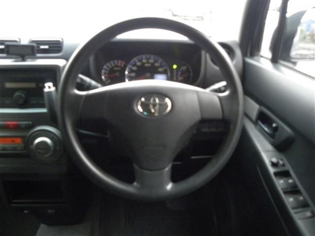 TOYOTA PIXIS SPACE CUSTOM 2011 Image 31