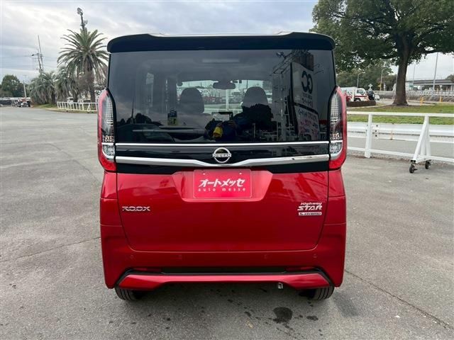 NISSAN ROOX 2024 Image 31