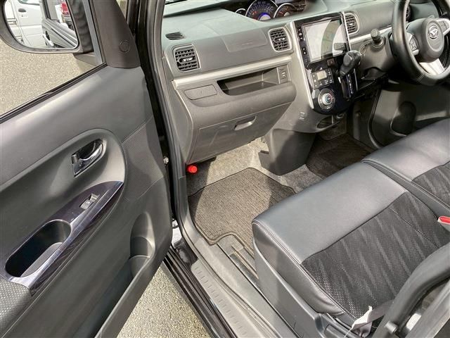 DAIHATSU TANTO CUSTOM 2018 Image 31