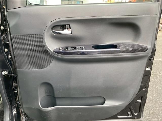 DAIHATSU TANTO CUSTOM 2018 Image 31