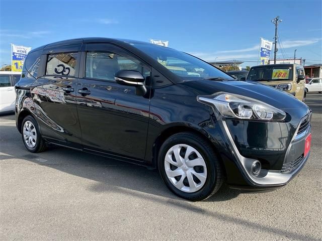 TOYOTA SIENTA 2017 Image 31