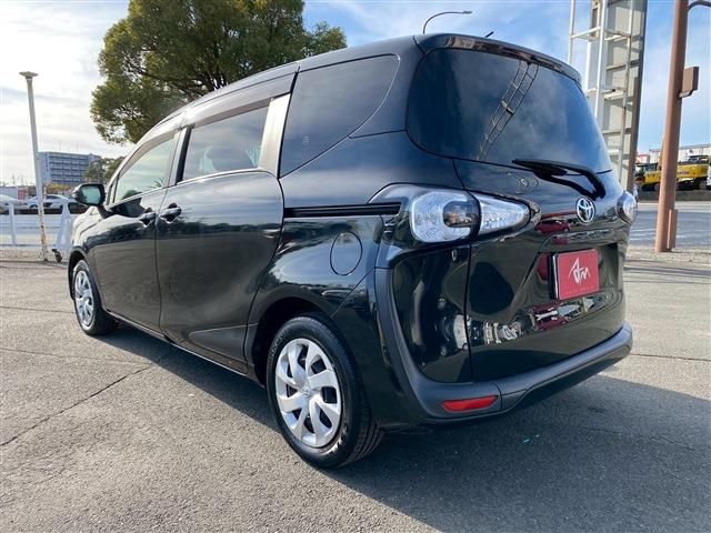 TOYOTA SIENTA 2017 Image 31