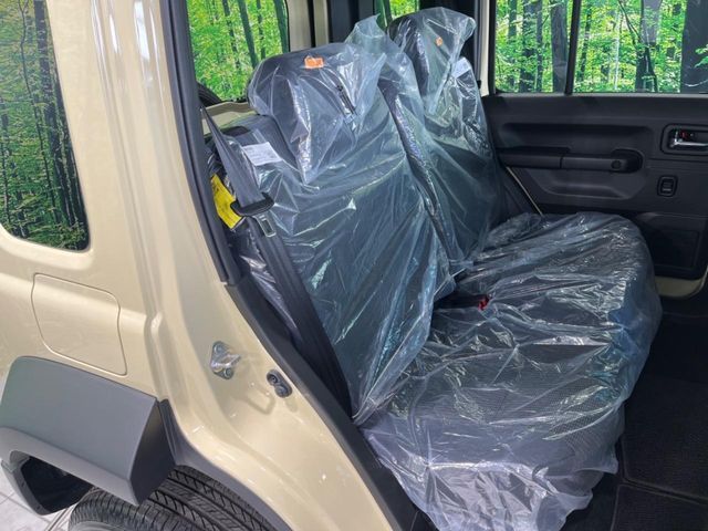 SUZUKI JIMNY NOMADE 2025 Image 31