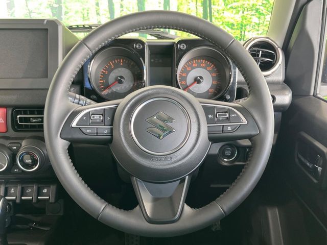 SUZUKI JIMNY NOMADE 2025 Image 31