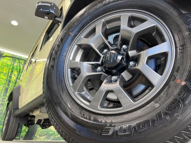 SUZUKI JIMNY NOMADE 2025 Image 31