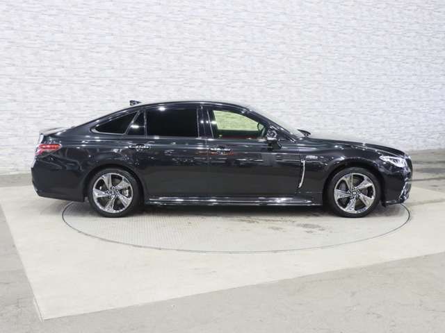 TOYOTA CROWN SEDAN HYBRID 2020 Image 31