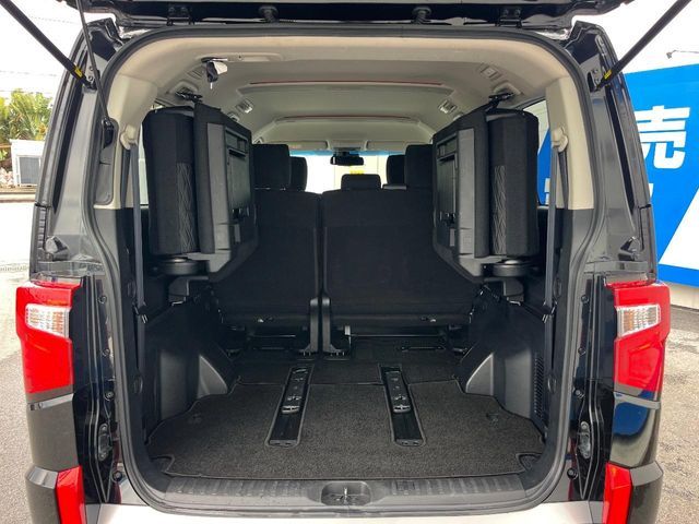 MITSUBISHI DELICA D:5 4WD 2023 Image 31