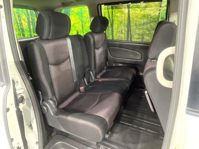 NISSAN SERENA  S-HYBRID 2012 Image 31