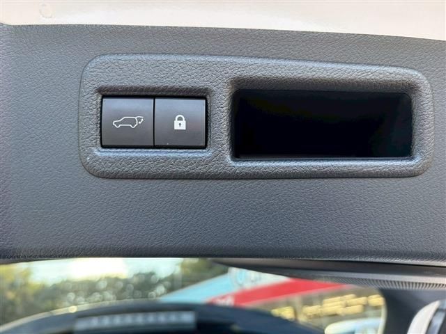 TOYOTA LEXUS NX300 2020 Image 31