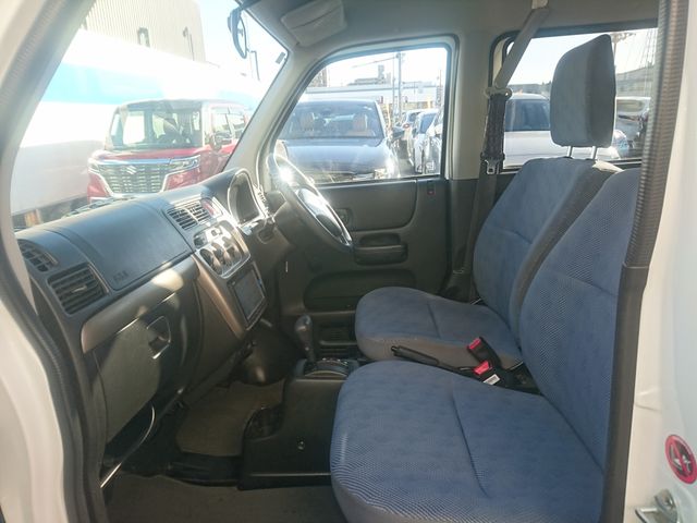 HONDA ACTY VAN 2017 Image 31