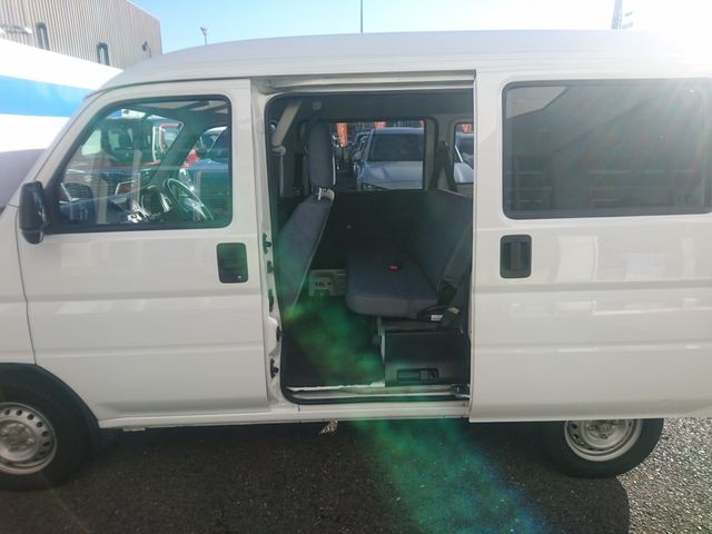 HONDA ACTY VAN 2017 Image 31