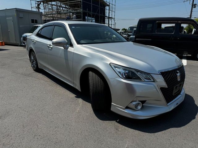 TOYOTA CROWN SEDAN 2013 Image 31