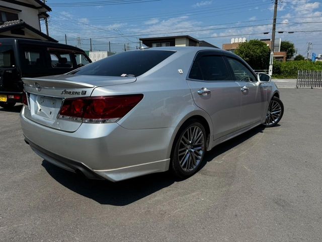 TOYOTA CROWN SEDAN 2013 Image 31