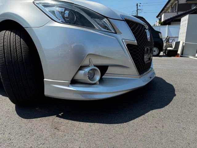 TOYOTA CROWN SEDAN 2013 Image 31