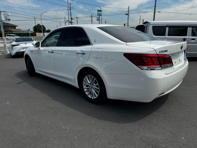TOYOTA CROWN SEDAN HYBRID 2013 Image 31
