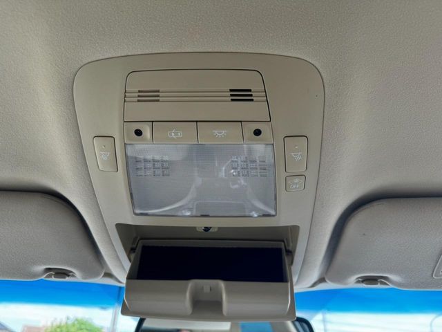 TOYOTA CROWN SEDAN HYBRID 2013 Image 31