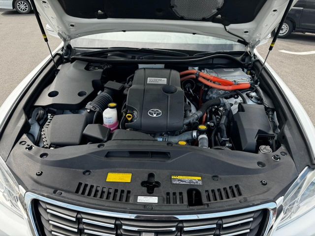 TOYOTA CROWN SEDAN HYBRID 2013 Image 31