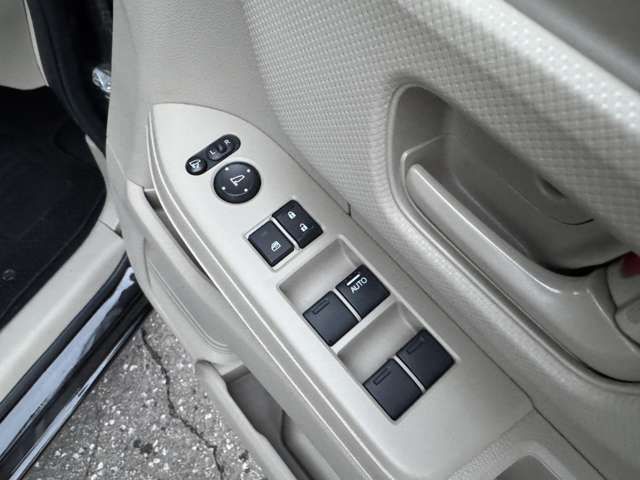 HONDA N BOX 4WD 2018 Image 31