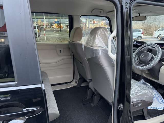 HONDA N BOX 4WD 2018 Image 31