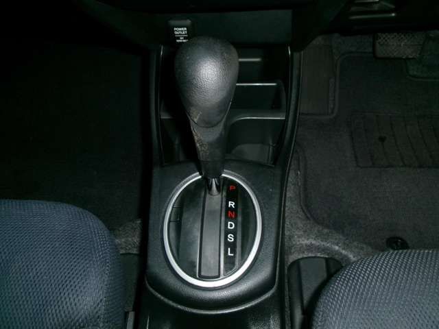 HONDA FIT HYBRID 2011 Image 31