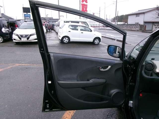 HONDA FIT HYBRID 2011 Image 31