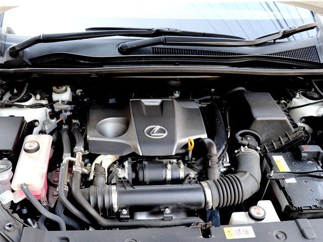 TOYOTA LEXUS NX300 2017 Image 31