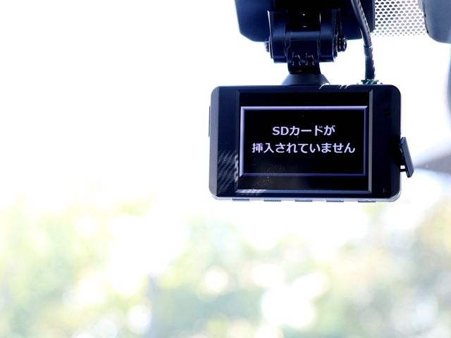 TOYOTA PRIUS PHV 2017 Image 31