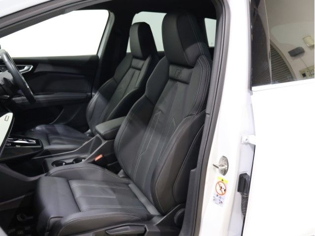 AUDI Q4 E-TRON 2024 Image 31