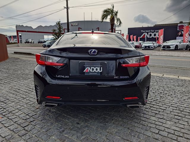 TOYOTA LEXUS RC300H 2015 Image 31