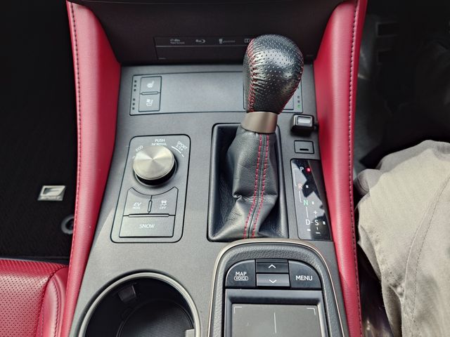 TOYOTA LEXUS RC300H 2015 Image 31