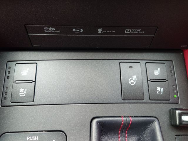 TOYOTA LEXUS RC300H 2015 Image 31