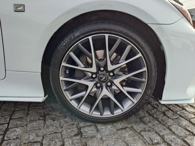 TOYOTA LEXUS RC300H 2015 Image 31