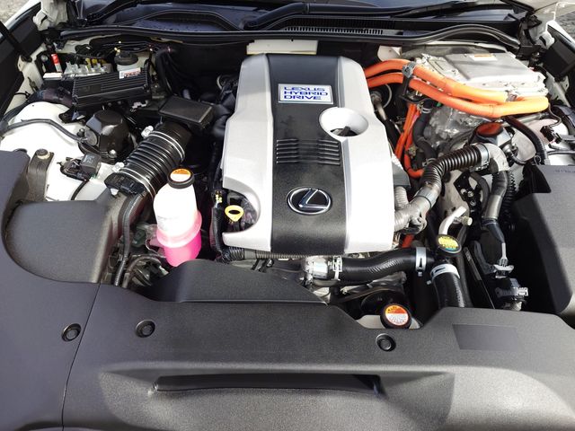 TOYOTA LEXUS RC300H 2015 Image 31